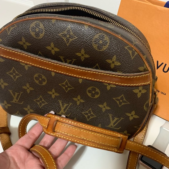 SOLD | LOUIS VUITTON BLOIS - Picture 3 of 8